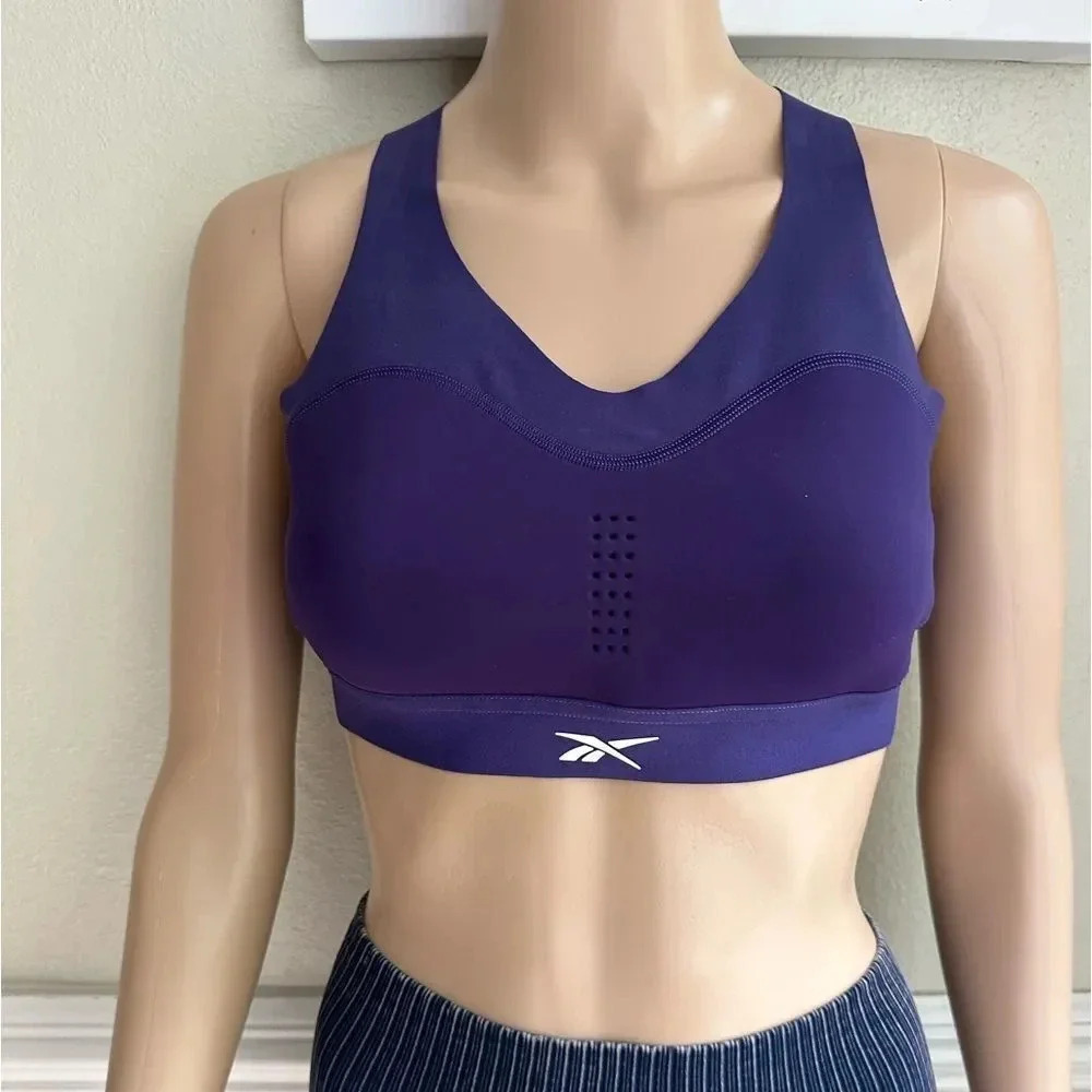 Reebok Women’s Athletic Sport Top Size Small Workout Gym Activewear